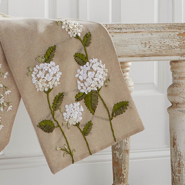Floral Embroidered Table Runner Hydrangea | Antique Farmhouse