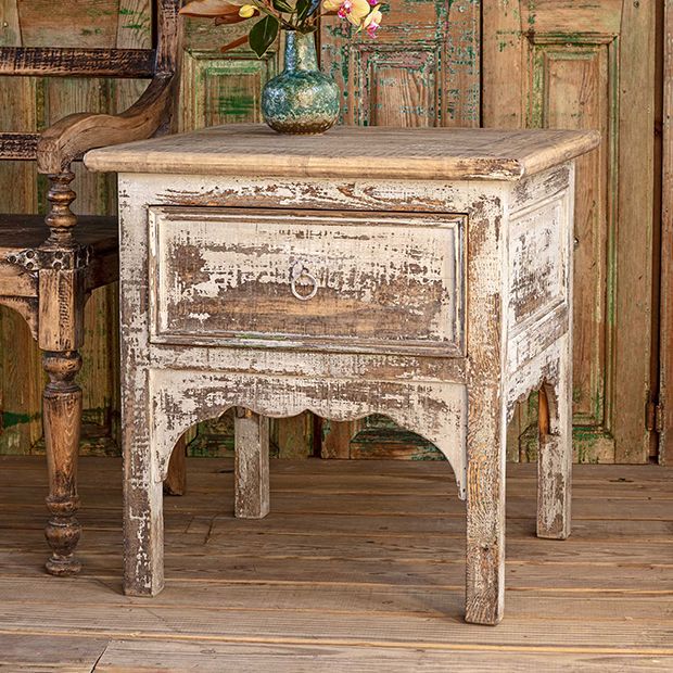 Distressed Painted Accent Table | Antique Farmhouse