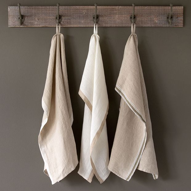 https://www.antiquefarmhouse.com/media/catalog/product/cache/87f7a85cd0f3ed2c3dff34ce326cd3a5/s/i/simple-farmhouse-linen-dish-towel-set-of-3_1.jpg